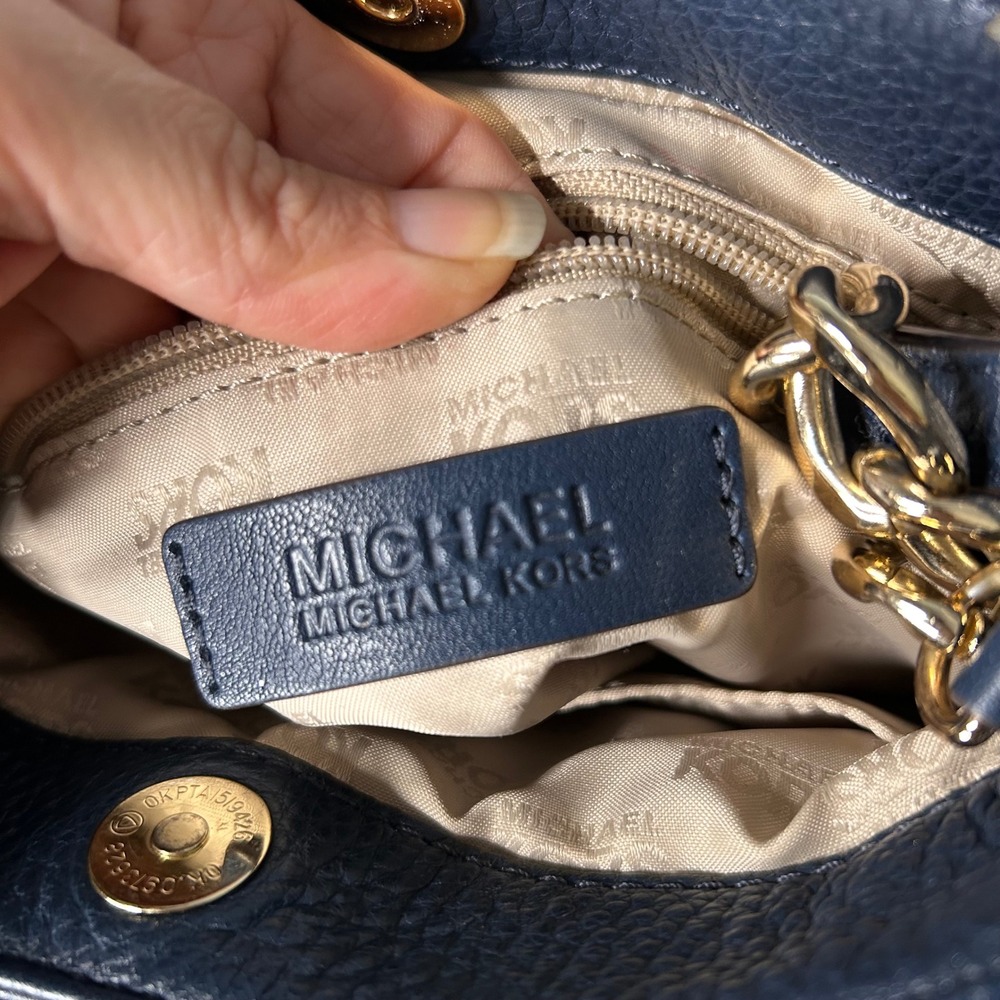 Michael‎ Michael Kors Navy blue Hamilton pebbled Leather Crossbody Bag Gold - Picture 7 of 13